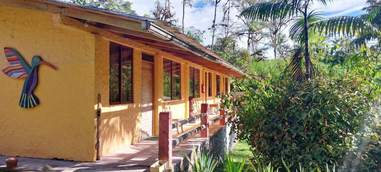 Mindo Loma Bird Lodge Exterior photo